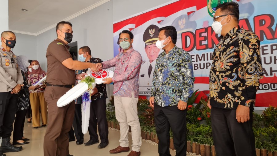 Penyerahan Kendaraan Dinas Roda Dua